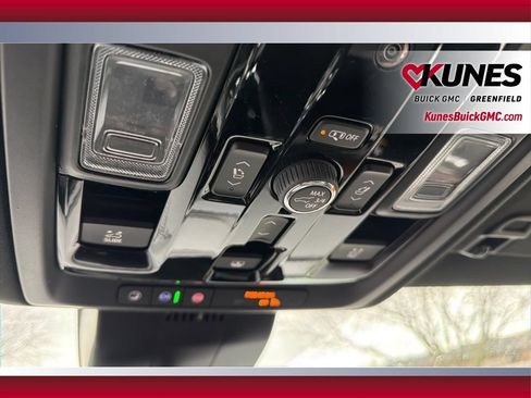 New 2026 GMC Yukon XL Denali w/ Sun & Power Step Package AWD/4WD image 22