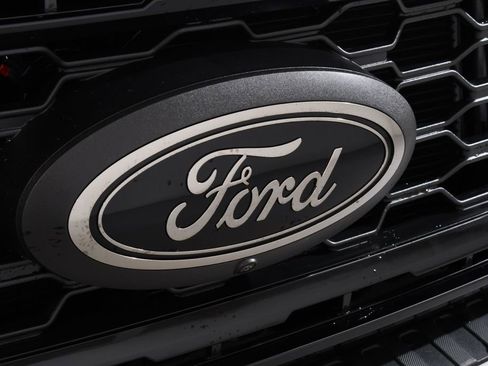 New 2026 Ford F350 Lariat w/ Black Appearance Package image 20