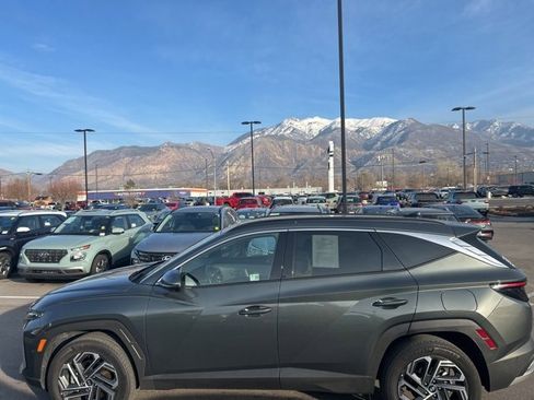 Used 2025 Hyundai Tucson Limited image 8