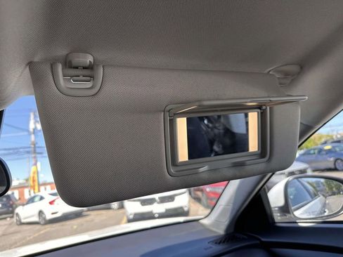 Used 2023 Honda Accord LX image 28