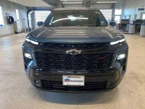 New 2026 Chevrolet Traverse RS w/ LPO, Floor Liner Package AWD/4WD image 2