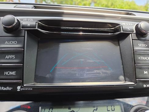 Used 2018 Toyota RAV4 XLE FWD image 36