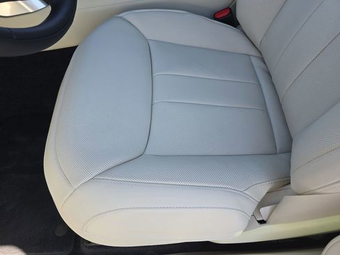 New 2026 Land Rover Range Rover SE AWD/4WD image 30