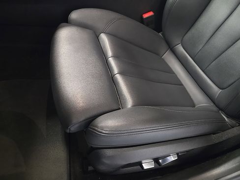 Used 2020 BMW 530i xDrive w/ Convenience Package image 13