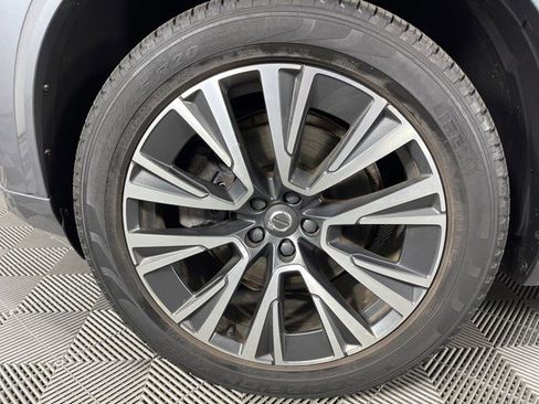 Used 2020 Volvo XC90 T6 Momentum AWD/4WD image 10