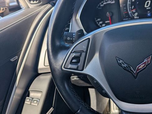 Used 2016 Chevrolet Corvette Z06 w/ 3LZ Preferred Equipment Group image 18