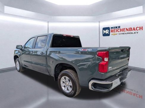 Used 2025 Chevrolet Silverado 1500 LT AWD/4WD image 6