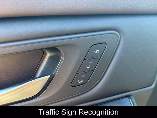 Used 2023 Nissan Rogue SL w/ SL Premium Package AWD/4WD image 11