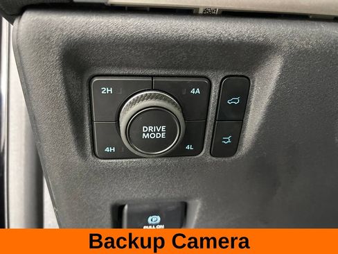 Used 2025 Ford Expedition Max Active AWD/4WD image 11