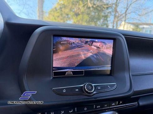 Used 2021 Chevrolet Camaro LT image 35