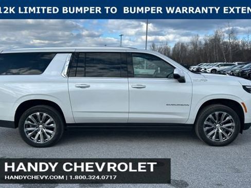 Certified 2025 Chevrolet Suburban High Country AWD/4WD image 2