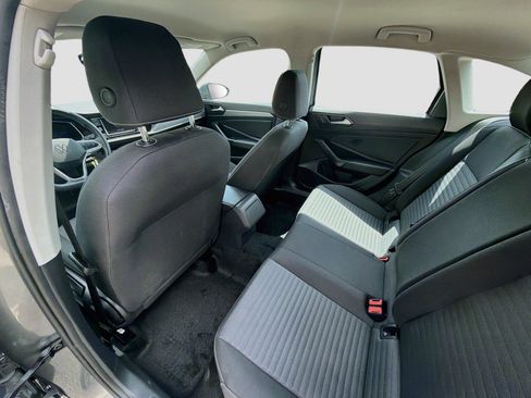 Certified 2024 Volkswagen Jetta S FWD image 23