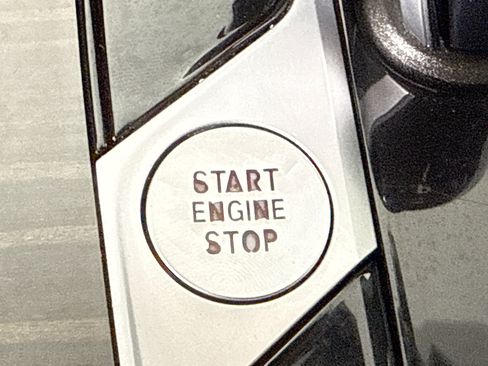 Used 2021 BMW X5 sDrive40i w/ Convenience Package image 21