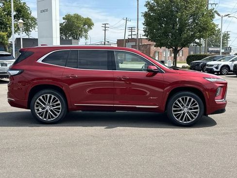 Used 2026 Buick Enclave Avenir w/ Super Cruise Package AWD/4WD image 61
