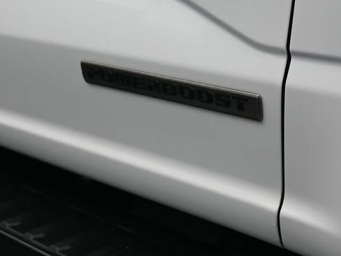 Used 2024 Ford F150 Lariat w/ Equipment Group 502A High image 38