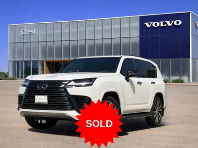 Used 2024 Lexus LX 600 4WD w/ Appearance Package
