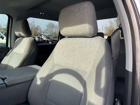 Used 2022 Ford F150 XLT image 7