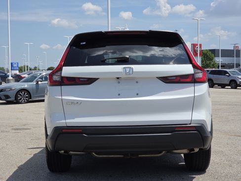 Used 2025 Honda CR-V LX image 15