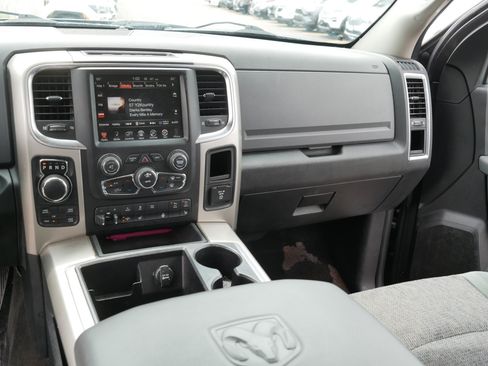 Used 2015 RAM 1500 Lone Star AWD/4WD image 23