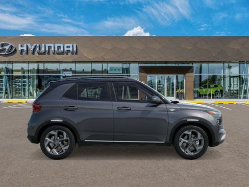 New 2026 Hyundai Venue SEL FWD image 7