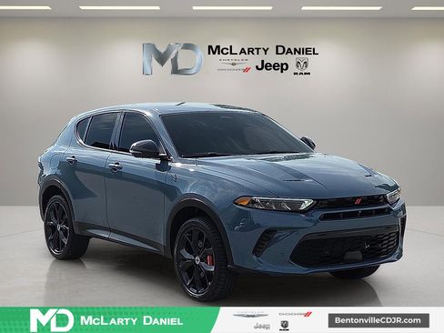 Used 2024 Dodge Hornet GT AWD/4WD image 1