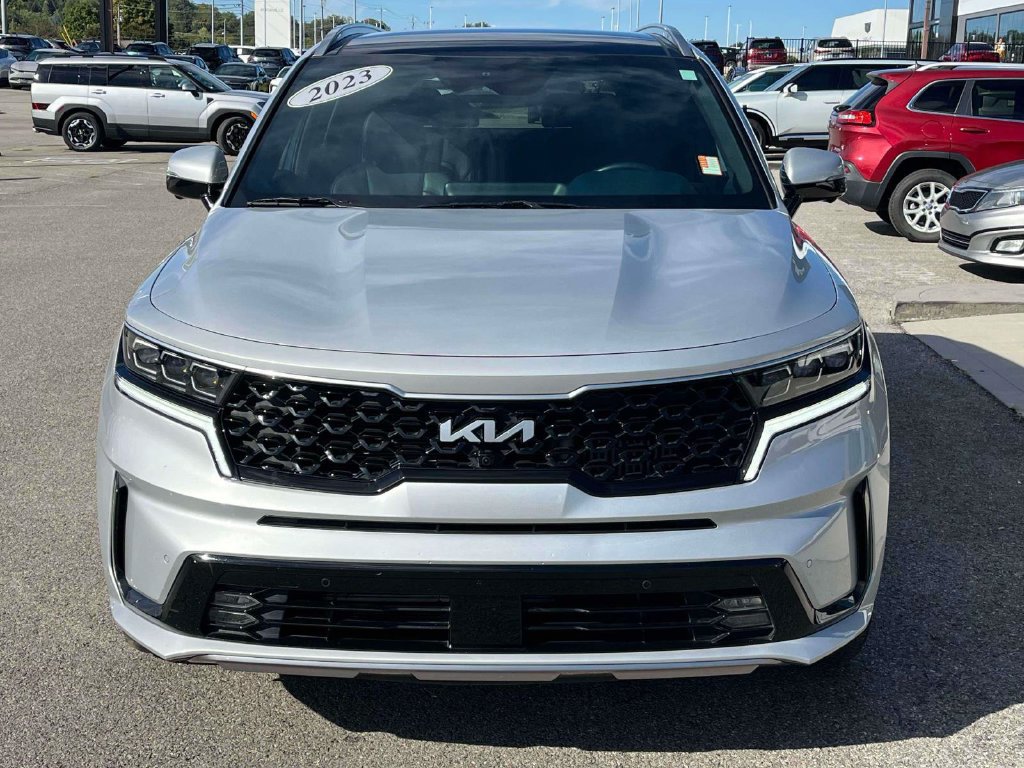 Used 2023 Kia Sorento SX Prestige w/ Panoramic Sunroof Package AWD/4WD image 35