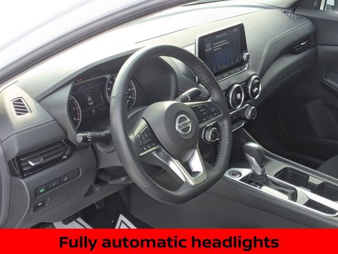 Certified 2022 Nissan Sentra SV w/ Trunk Package image 13