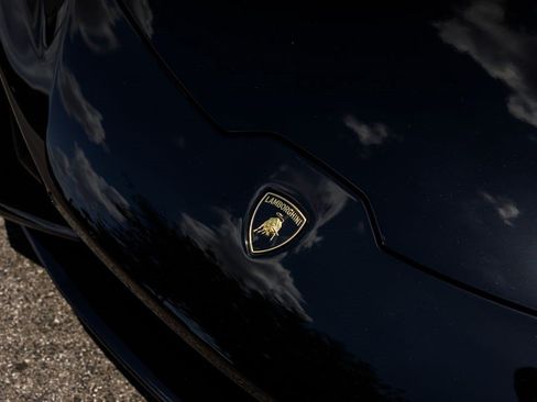 Used 2016 Lamborghini Huracan LP 610-4 AWD/4WD image 34