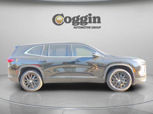 Used 2026 Buick Enclave Preferred w/ Power Package FWD image 6