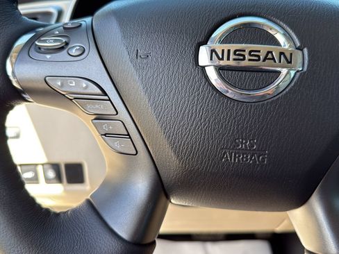 Used 2019 Nissan Murano Platinum w/ Cargo Package FWD image 16