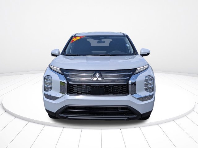 New 2026 Mitsubishi Outlander ES FWD image 8