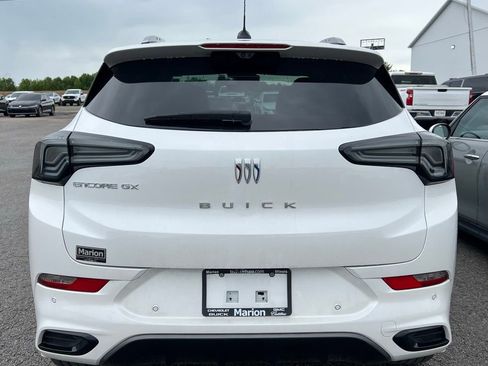 Used 2025 Buick Encore GX Avenir w/ Avenir Technology Package FWD image 5