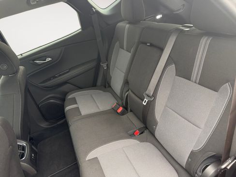 Certified 2025 Chevrolet Blazer LT AWD/4WD image 13