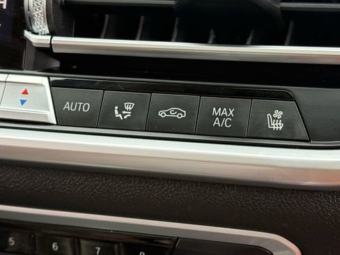 Used 2020 BMW X7 xDrive40i w/ Cold Weather Package image 23