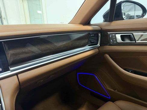 Used 2022 Porsche Panamera Platinum Edition RWD image 23