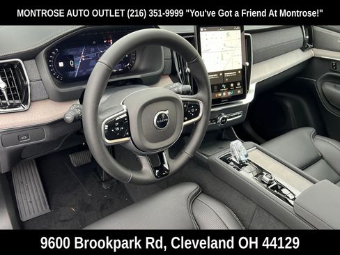 New 2026 Volvo XC90 B6 Ultra w/ Protection Package AWD/4WD image 11