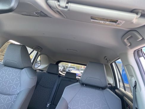 Used 2024 Toyota RAV4 XLE image 29