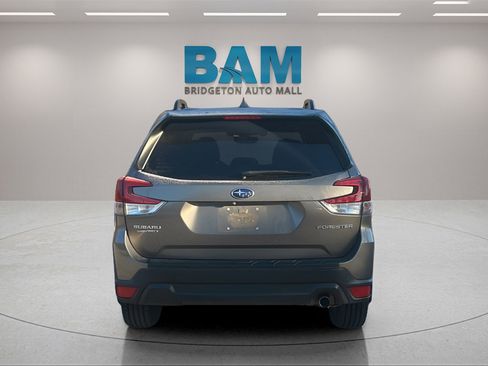 Used 2019 Subaru Forester Limited image 6