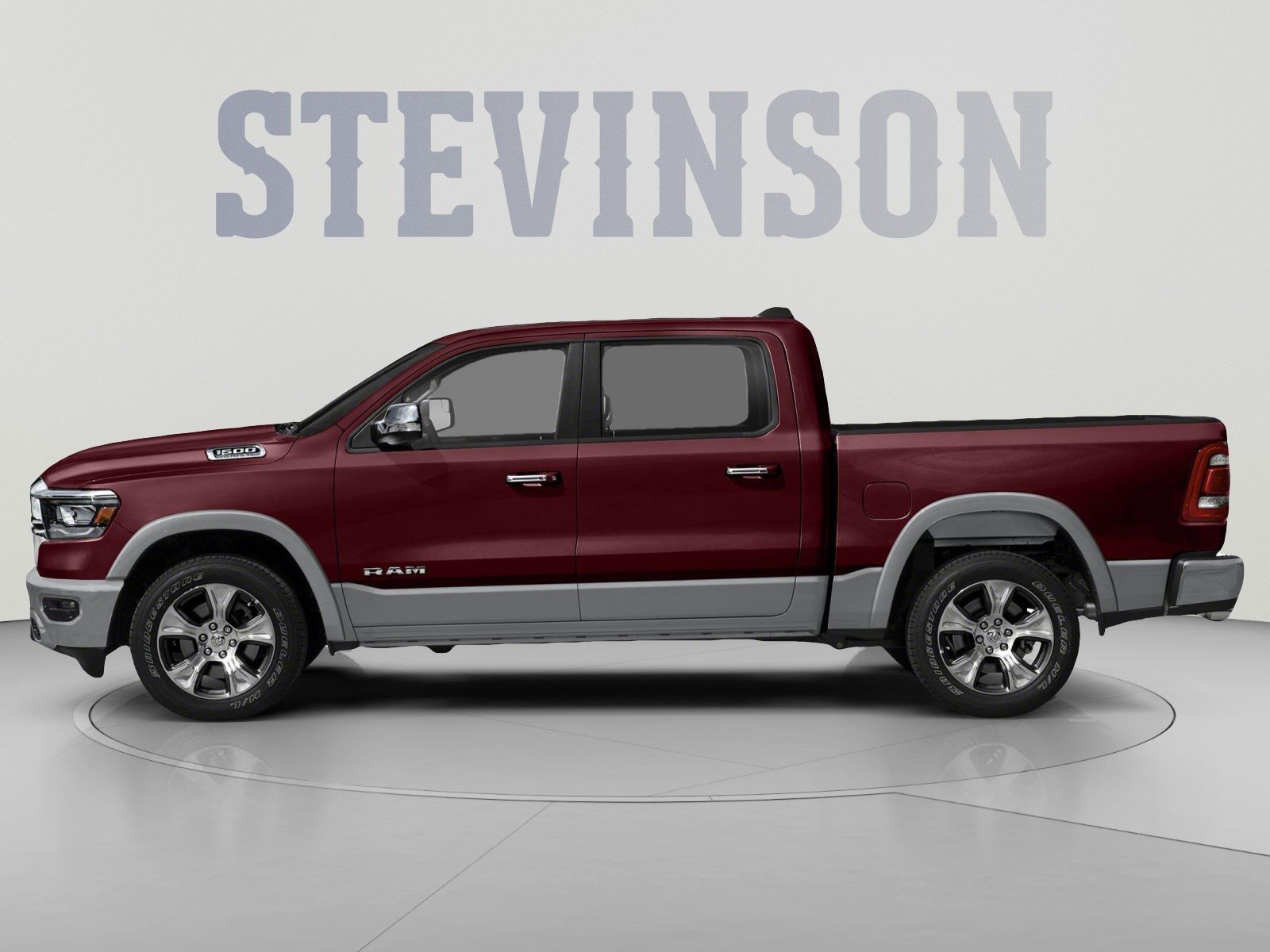 Used 2020 RAM 1500 Laramie AWD/4WD image 6