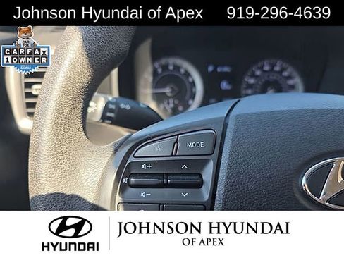 Used 2021 Hyundai Venue SE image 28