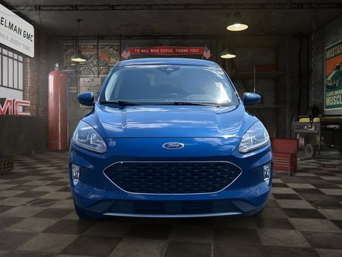 Used 2022 Ford Escape SEL AWD/4WD image 2