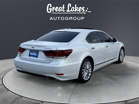 Used 2017 Lexus LS 460 AWD w/ Comfort Package image 5