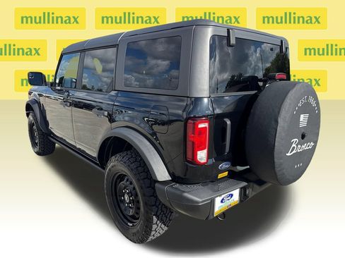 Used 2023 Ford Bronco Black Diamond AWD/4WD image 9