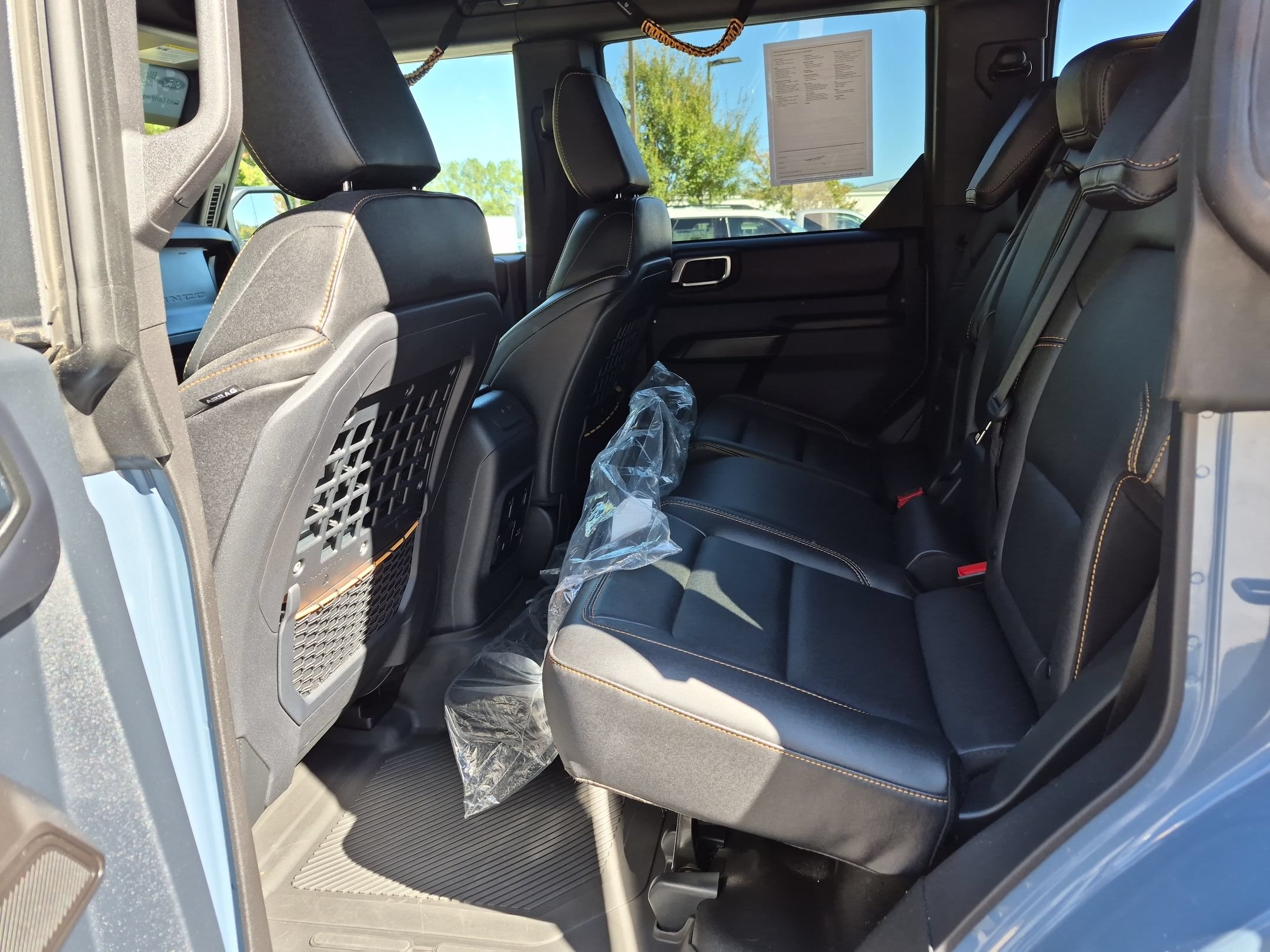 Certified 2024 Ford Bronco Badlands AWD/4WD image 28