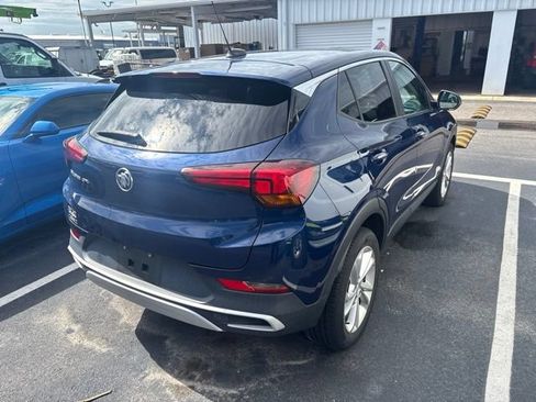 Used 2023 Buick Encore GX Preferred w/ Cold Weather Comfort Package FWD image 6
