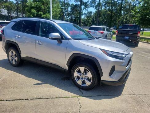 Certified 2024 Toyota RAV4 XLE FWD image 9