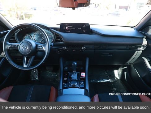 Used 2024 MAZDA MAZDA3 s image 24