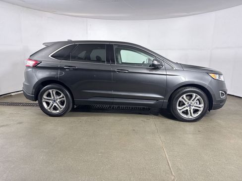 Used 2015 Ford Edge Titanium w/ Equipment Group 301A image 36