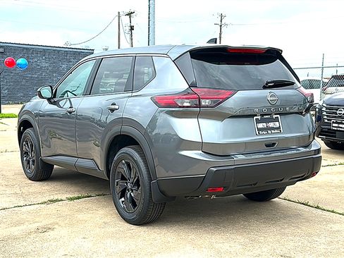New 2026 Nissan Rogue SV image 6