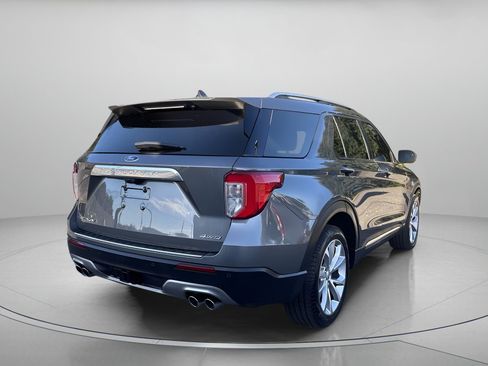 Used 2023 Ford Explorer Platinum w/ Technology Package image 3